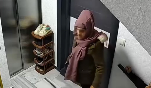 Eskişehir'de kadın hırsızlar kamerada: Apartmanlara dadandılar