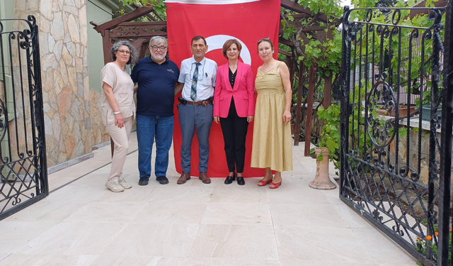 Başkan Ünlüce Türk Üniversiteli Kadınlar Derneği pikniğine katıldı