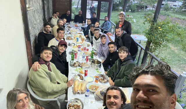 Başkan Aksoy’dan mangal partisi