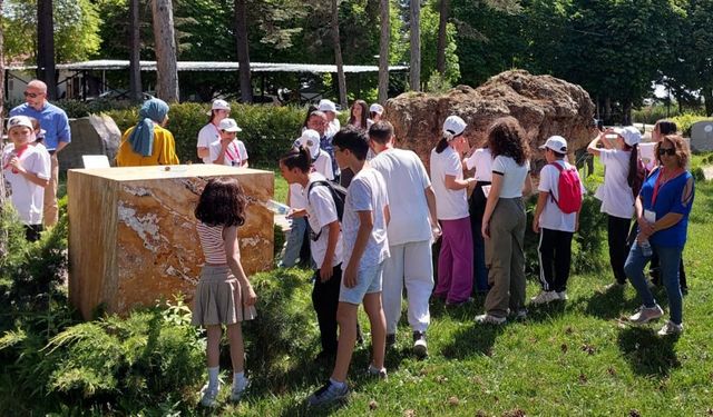 "Mineral Avcıları: Jeolojinin İzinde Bir Macera" TÜBİTAK 4004 Projesinin kapanış etkinlikleri gerçekleştirildi