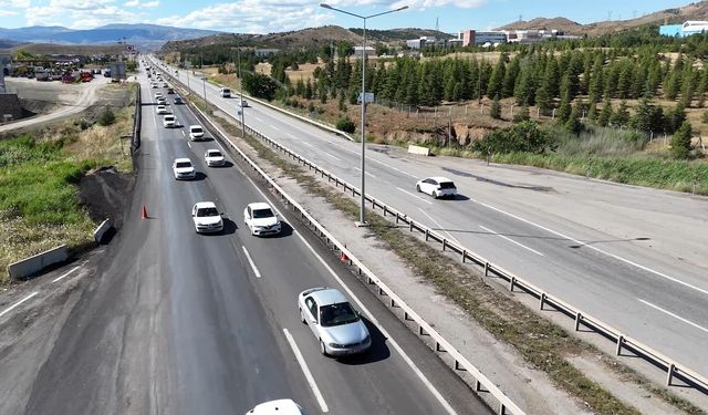 43 ilin geçiş noktası dronla görüntülendi: Araç sayısı 12 binden 80 bine çıktı