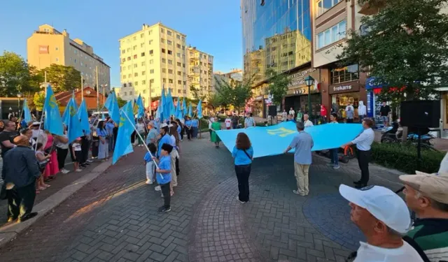 Kırım Tatar Millî Bayrak Günü Eskişehir'de kutlandı