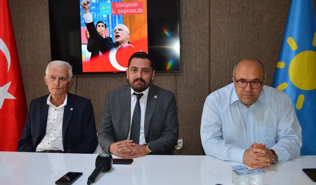 İYİ Parti İl Teşkilatı bayramlaşma programında bir araya geldi