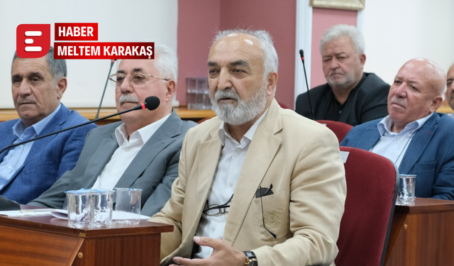 “22 yıldır iktidarda olan AK Parti’yi kabullenmek zorundasınız”