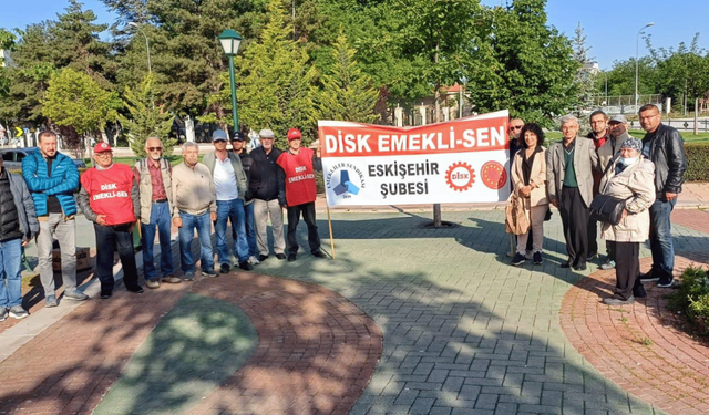 "Bayram ikramiyeleri asgari ücretin altına düşmeyecek biçimde güncellenmelidir"