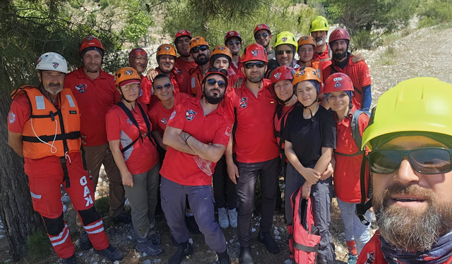 Dorlion Arama Kurtarma ekibi Eskişehir'de eğitim yaptı