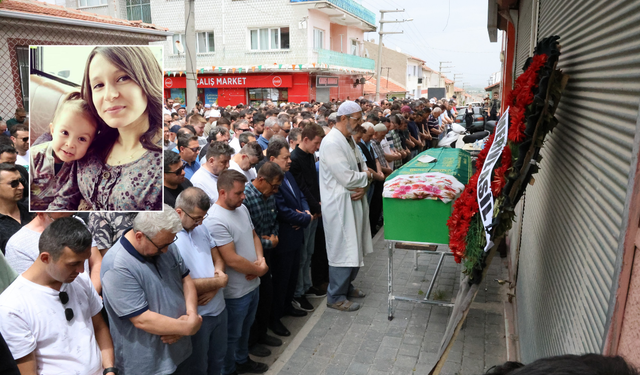 Eskişehir'de canice katledilen anne ve oğlu aynı tabutun içinde son yolculuğuna uğurlandı