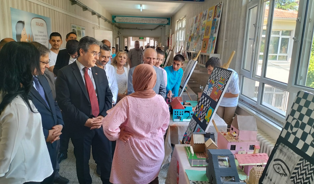 Kazım Karabekir İmam Hatip Ortaokulu öğrencilerinden yaratıcı sergi