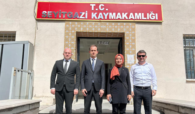 Seyitgazi Kaymakamı Recep Ali Çolak’a hayırlı olsun ziyareti