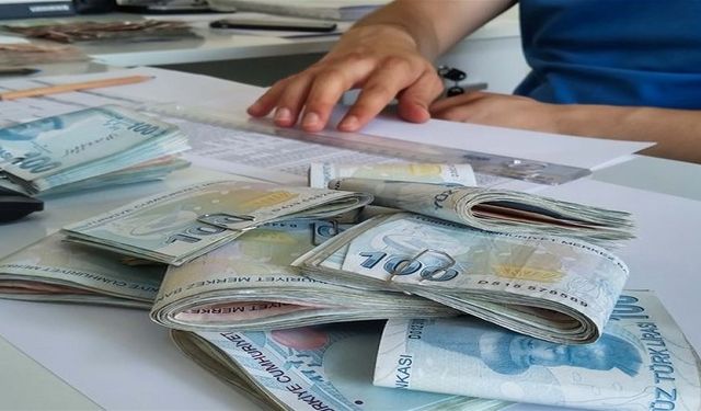 Yeni maaşlar belli oldu: SGK uzmanı emekliye hayırlı olsun diye açıkladı