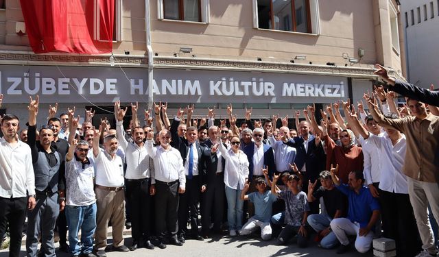 MHP Eskişehir teşkilatı bayramlaşma programı gerçekleştirdi