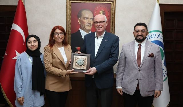 Yeşilay Eskişehir Şube Başkanından Başkan Kurt'a ziyaret