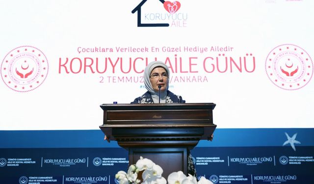 Emine Erdoğan Gönül Elçileri ve koruyucu ailelerle bir araya geldi