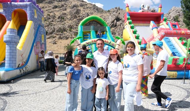 Çocuklar Nasreddin Hoca Kültür ve Sanat Festivali'nde buluştu