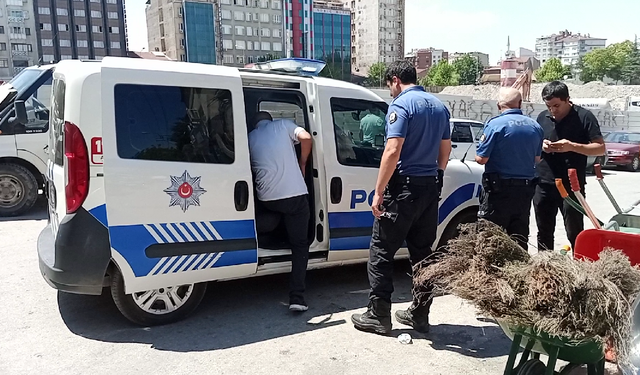 Eskişehir'de sivil polise yumruklu saldırı