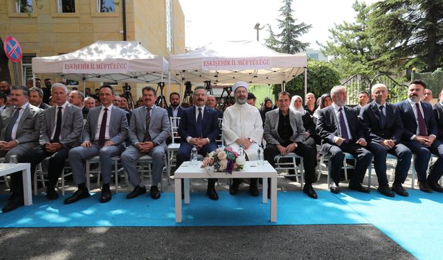 Vali Aksoy Eskişehir İl Müftülüğü yeni hizmet binası açılış törenine katıldı