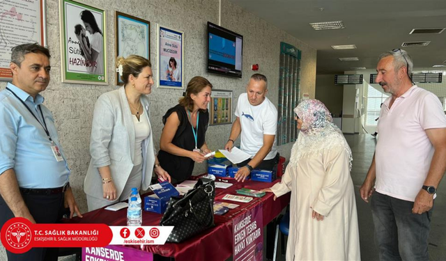 Eskişehir İl Sağlık Müdürlüğü KETEM standında farkındalık yaratıyor