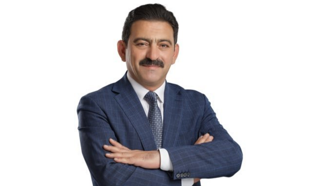 Murat Özcan'dan Bakan Ersoy'a çağrı