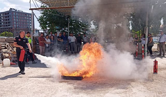 AFAD Eskişehir'den OEDAŞ personeline afet ve yangın bilinci eğitimi