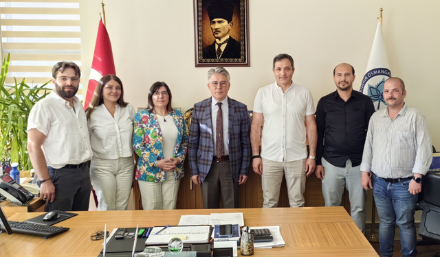 AK Parti Odunpazarı İlçe Kadın Kolları Başkanı'ndan Harun Yoldaş'a ziyaret