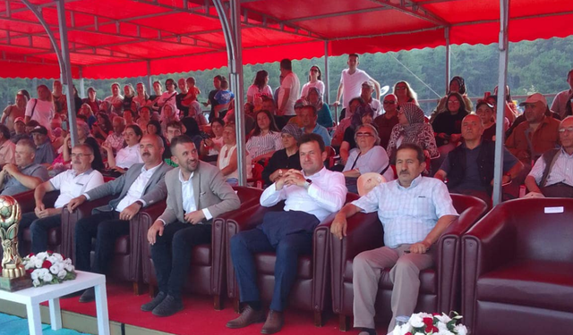 Alpu Belediye Meclis üyesi Ceran Kiraz Festivali'ne katıldı