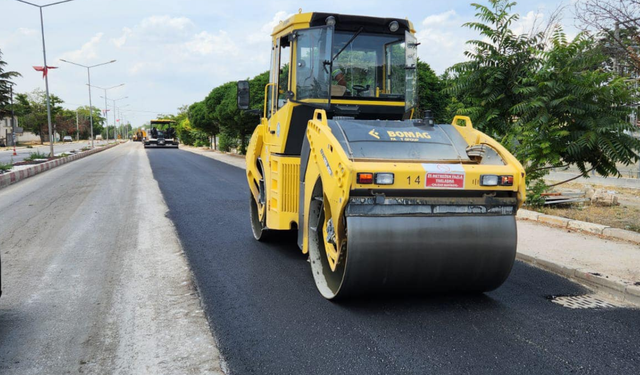 Alpu'da yol bakım çalışmaları devam ediyor