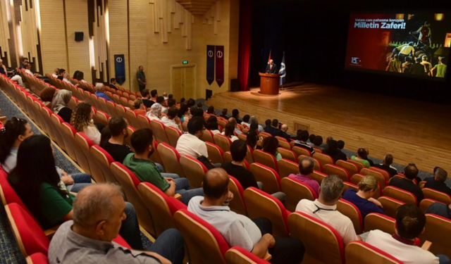 Anadolu Üniversitesi'nden 15 Temmuz'a özel program