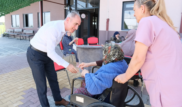 Sivrihisar Belediye Başkan Yardımcısı Sadak'tan anlamlı ziyaret