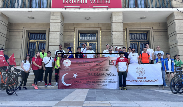 Eskişehir'de '15 Temmuz Demokrasi ve Milli Birlik Günü Bisiklet Turu' yapıldı