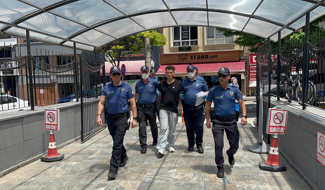 Eskişehir'de polis ekiplerine zor anlar yaşatan şüpheli adliyeye sevk edildi