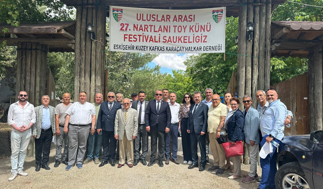 İYİ Parti Genel Başkan Yardımcısı Hakan Şeref Olgun Nartlanı Toy Künü Festivali'ne katıldı