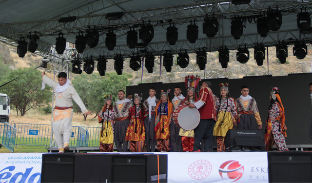 Nasreddin Hoca Festivali medeniyetler diyarı Sivrihisar'da büyük bir coşkuyla başladı