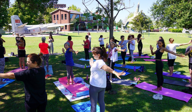 Eskişehir'de yeşilliklerin içinde yoga deneyimi: "Matınızı ve havlunuzu getirmeyi unutmayın"