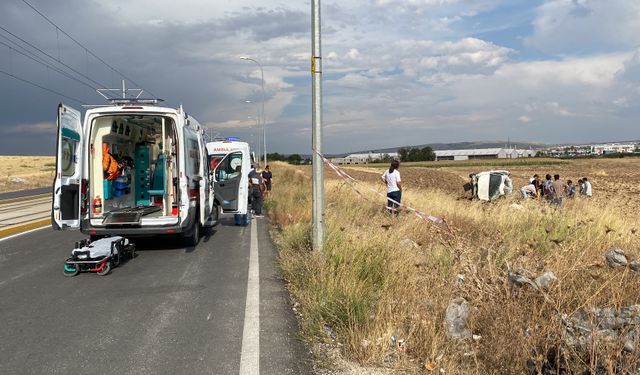 Eskişehir'de feci kaza! Metrelerce sürüklenen otomobil şarampole uçtu