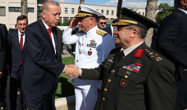 Cumhurbaşkanı Erdoğan: “Türk Silahlı Kuvvetlerimiz görevini, alnının akıyla yerine getiriyor"