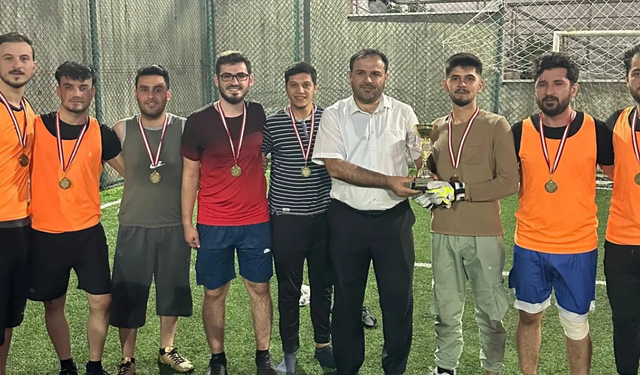 Eskişehir'de aday din görevlileri arasında futbol turnuvası düzenlendi