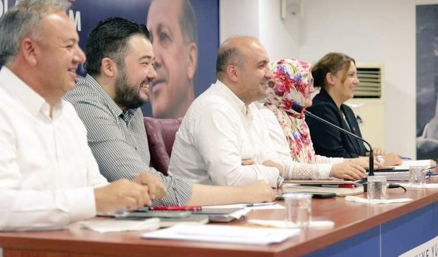 AK Parti Eskişehir İl Kadın Kolları Başkanı haftalık olağan toplantısına katıldı