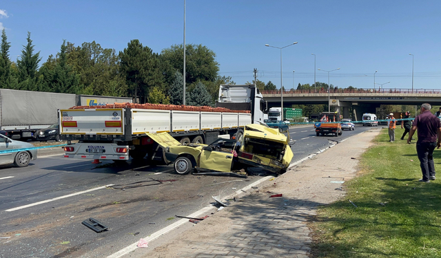 Eskişehir'deki feci kazada can kaybı ikiye çıktı