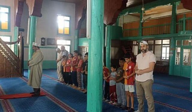 Eskişehir'de camilerinde namaz ağacı projesi gerçekleştirildi