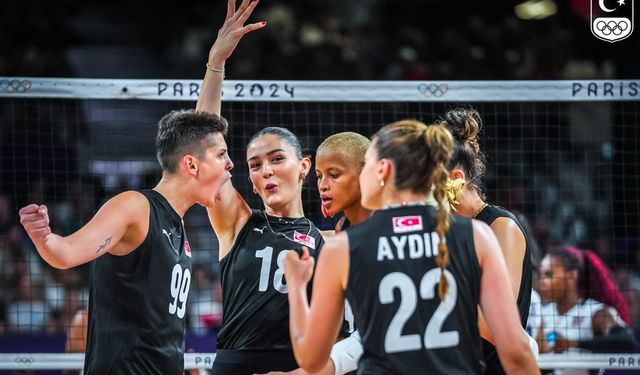 Başkan Ataç: "A Milli Kadın Voleybol Takımımızı tebrik ediyorum"