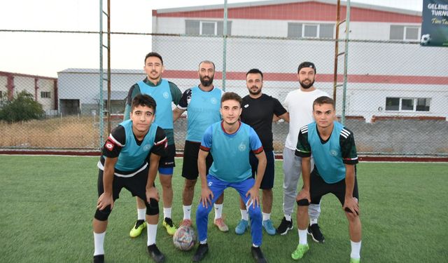 İnönü Halı Saha Futbol Turnuvası çeyrek final ilk gün maçları tamamlandı