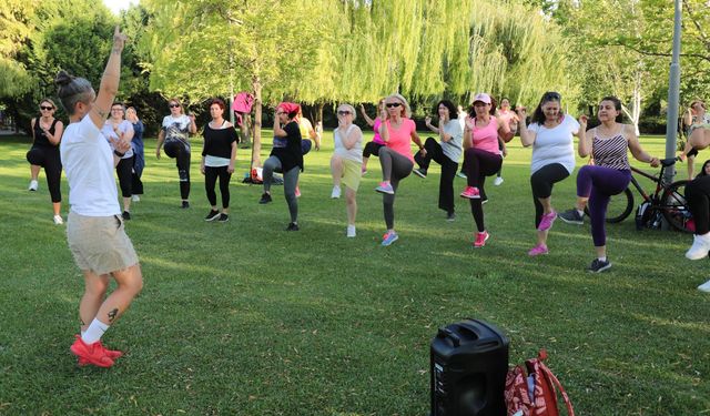 Odunpazarı’nda kadınlar parklarda spora büyük ilgi gösteriyor