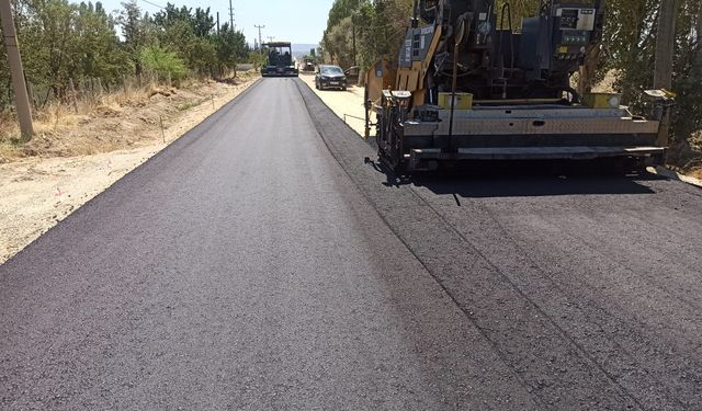 Sakintepe Mahallesi'nde asfalt çalışmaları devam ediyor