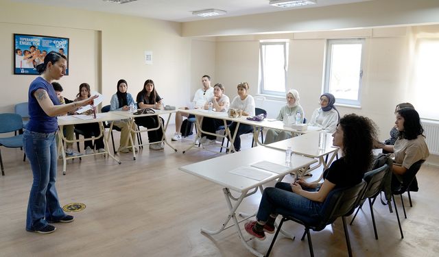 Tepebaşı'nda etkili konuşma tekniklerini öğreniyorlar