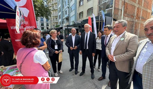 "Halk Sağlığı Haftası" kapsamında stant kuruldu