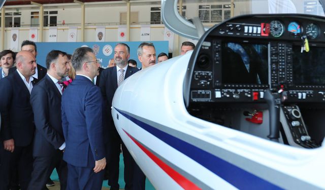 Geleceğin pilotları Eskişehir'de yetişiyor