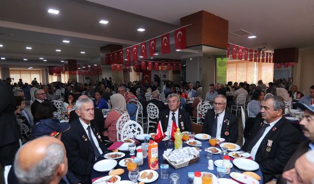 Eskişehir'de gaziler için bir araya geldiler