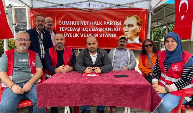 CHP Tepebaşı stant kurdu