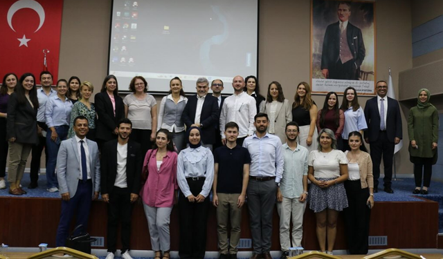 Eskişehir Barosu'ndan taşınmaz davaları üzerine seminer