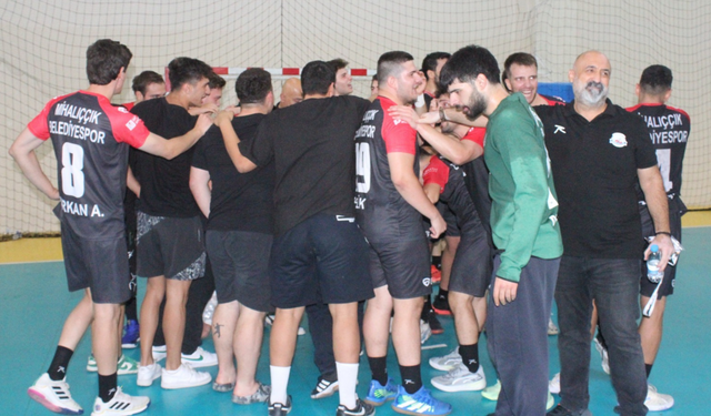 Porsuk Spor Salonu'nda süper maç var